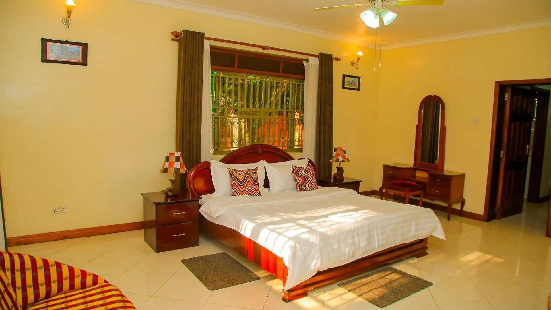 Calm Suites Kampala