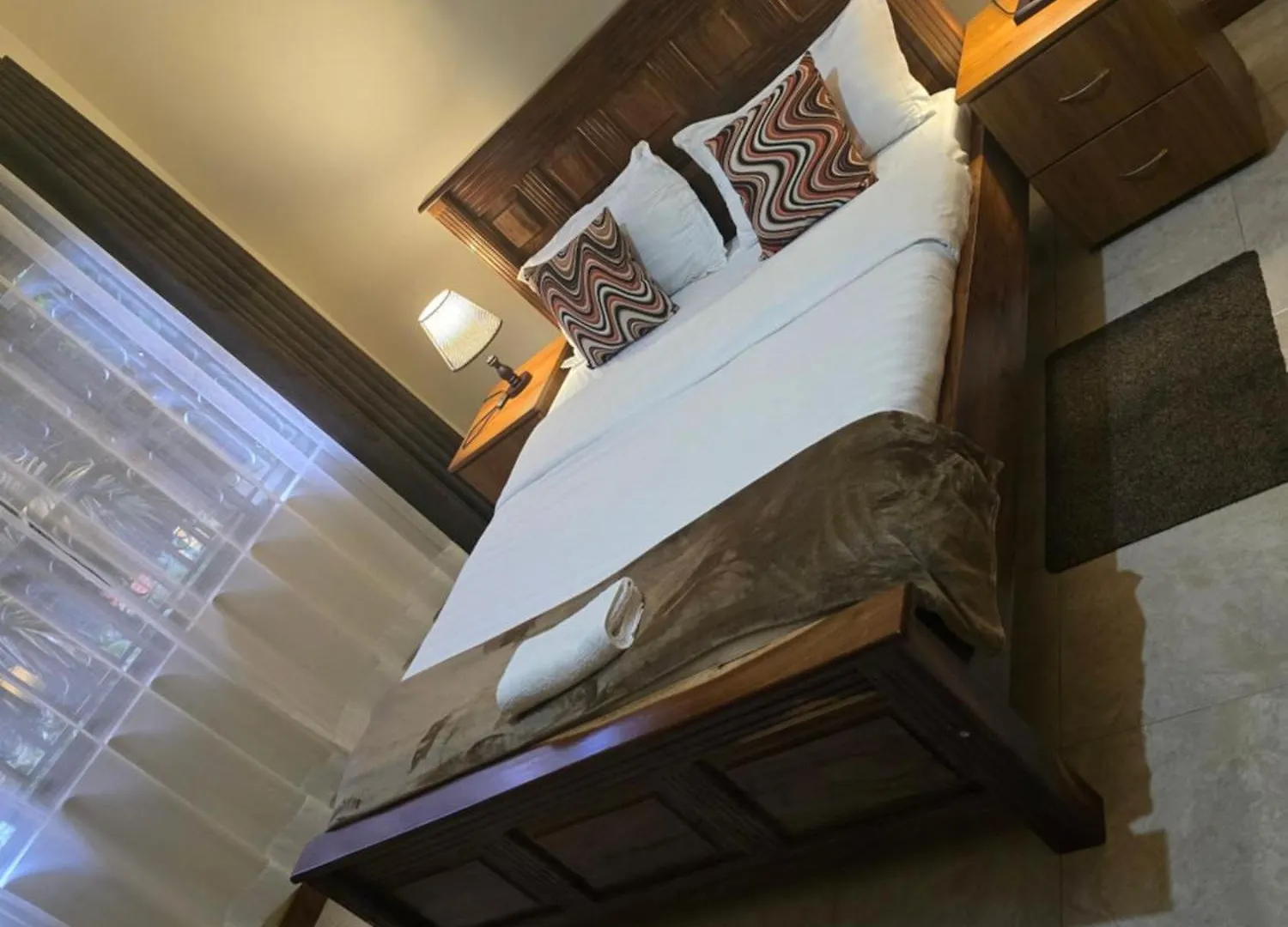 Calm Suites Kampala 5*,